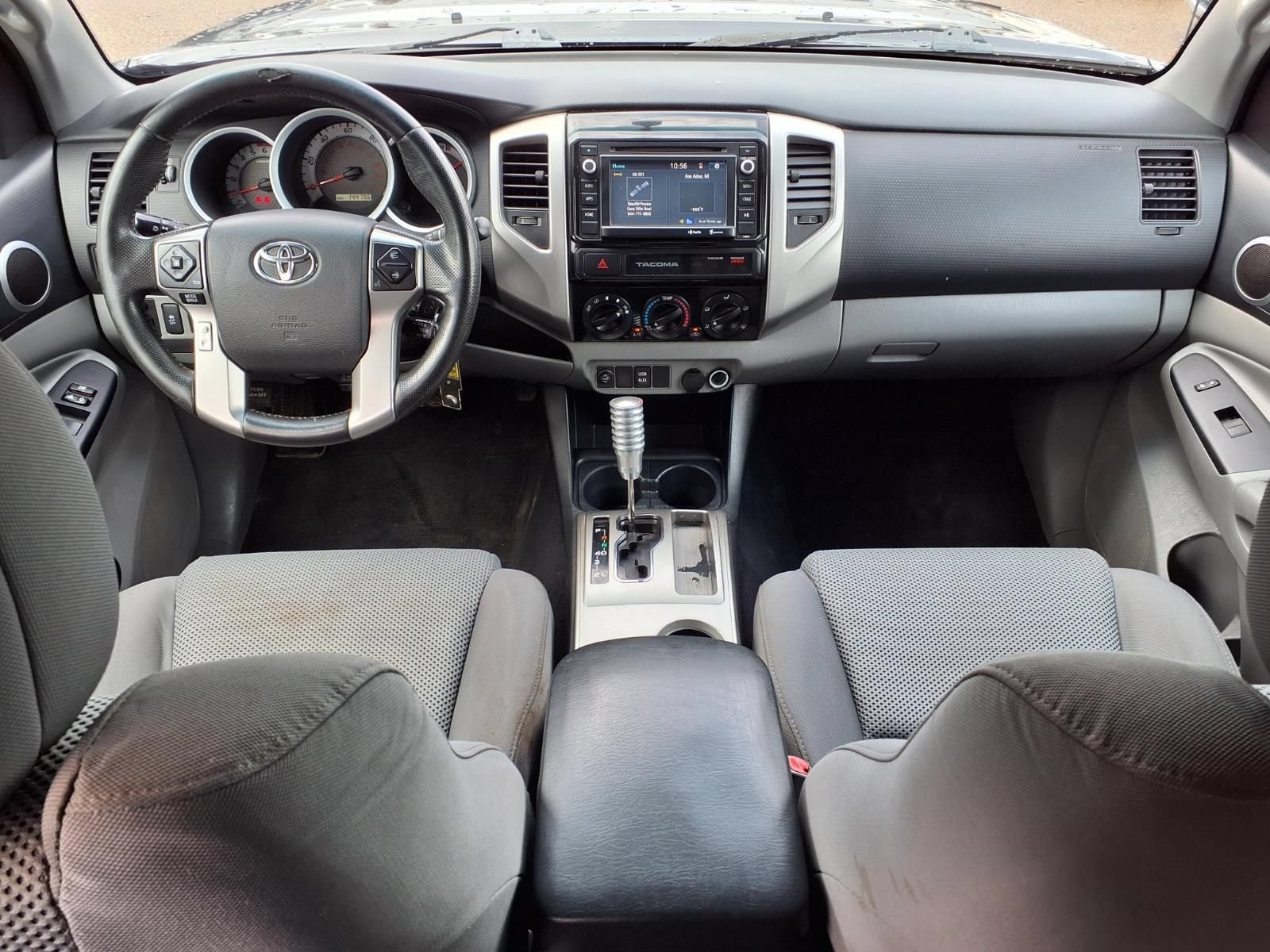 Used 2015 Toyota Tacoma PreRunner w/ TRD Off-Road Package RWD image 12