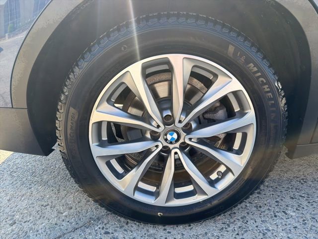 Used 2019 BMW X4 xDrive30i w/ Convenience Package image 19