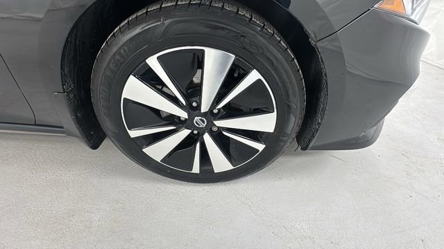 Used 2019 Nissan Altima 2.5 SV image 9