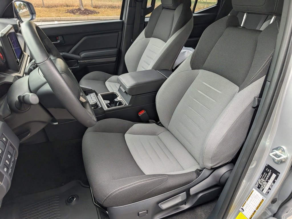 Used 2025 Toyota 4Runner TRD Off-Road image 5