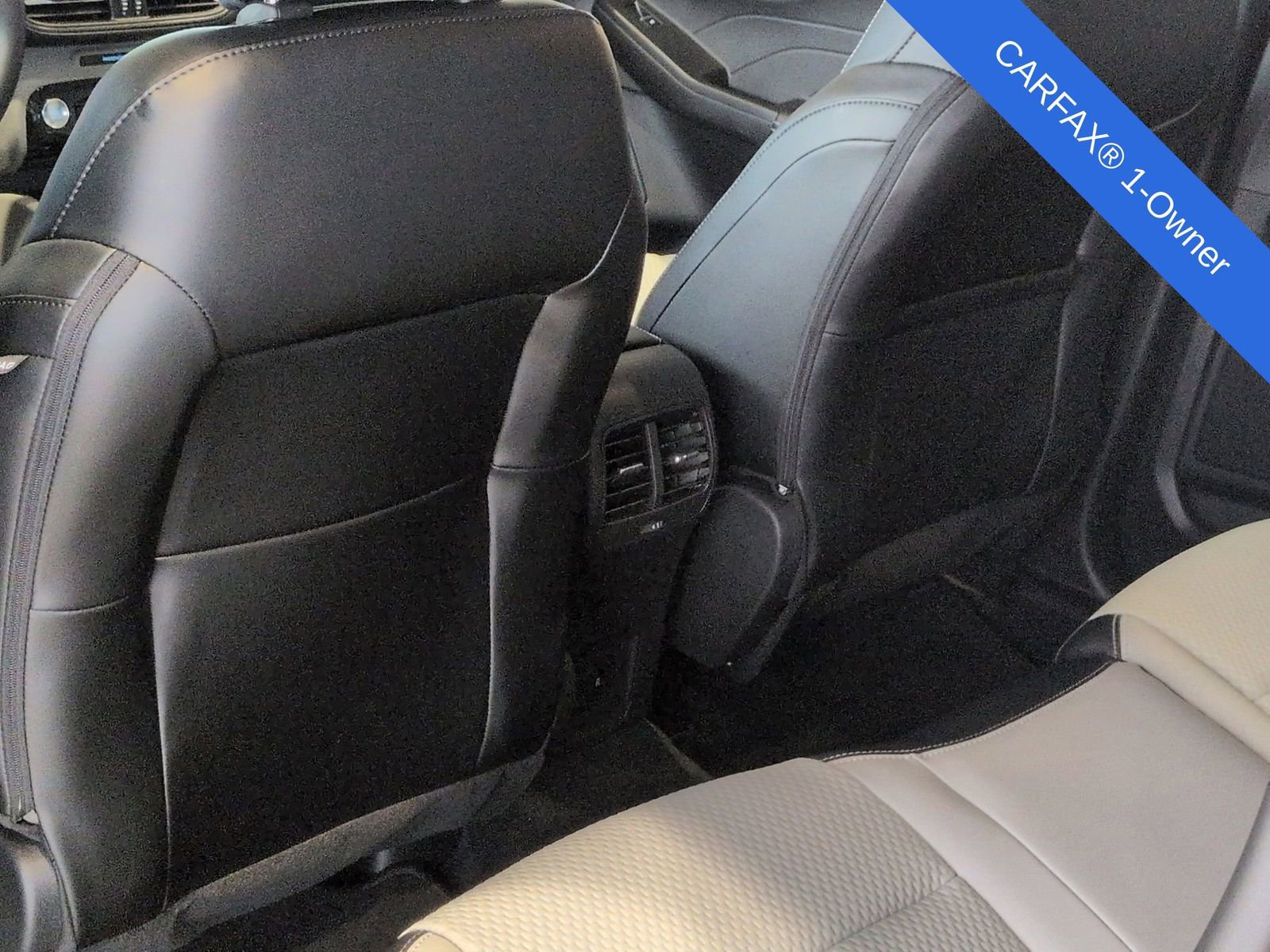 Used 2025 Ford Escape SE image 21