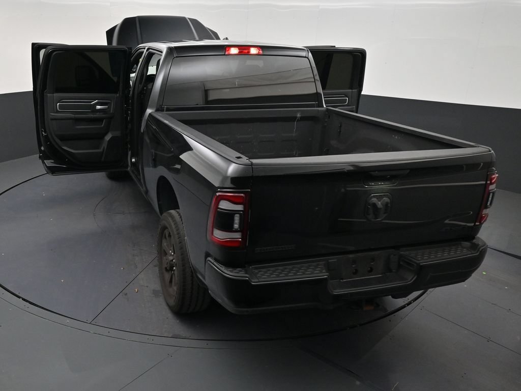 Used 2024 RAM 2500 Big Horn w/ Night Edition AWD/4WD image 31