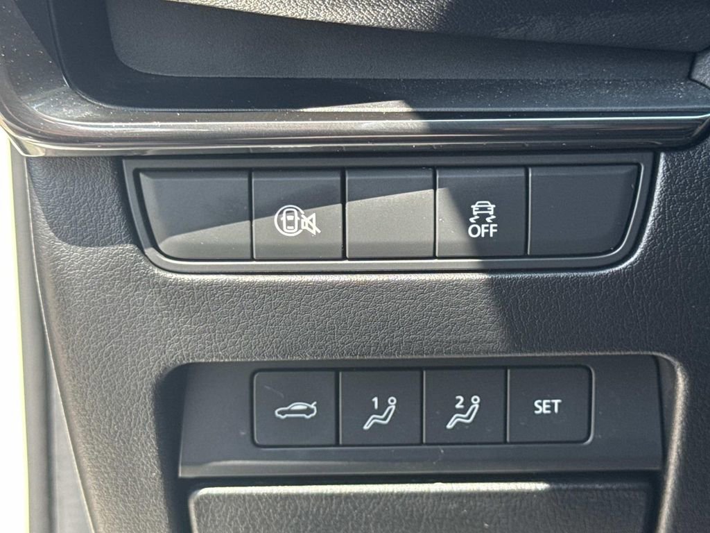 Used 2024 MAZDA MAZDA3 s FWD image 29