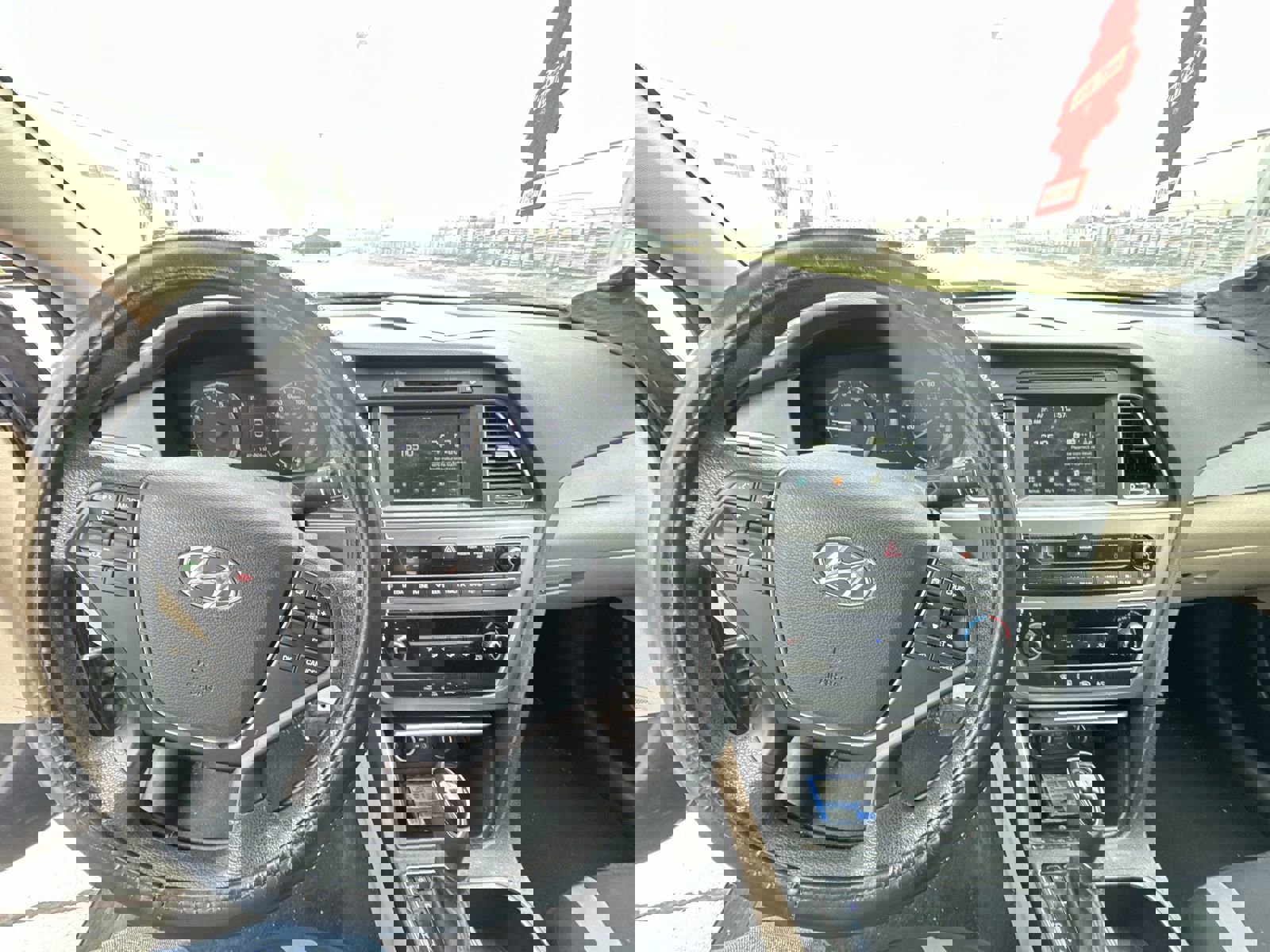 Used 2017 Hyundai Sonata SE image 11