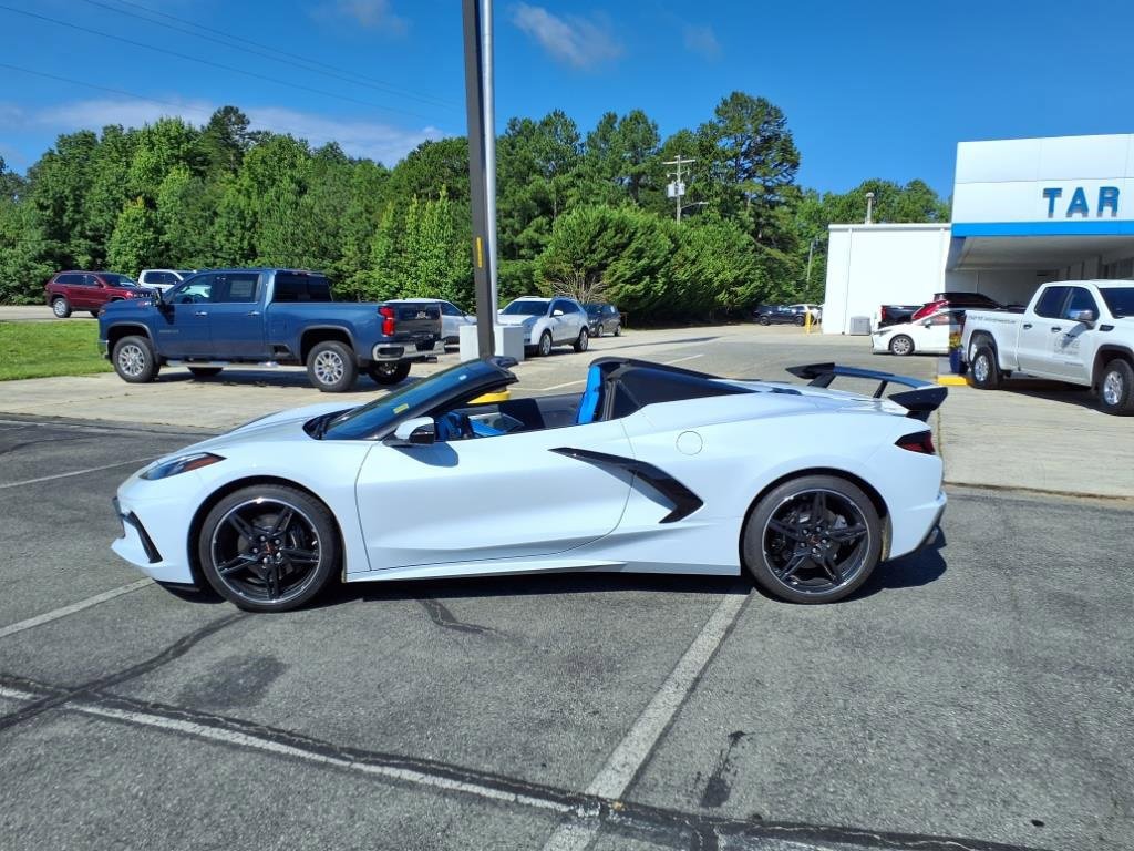 Used 2024 Chevrolet Corvette Stingray Premium Conv w/ 3LT image 3