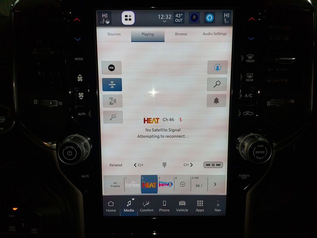 New 2026 RAM 3500 Big Horn w/ Laramie Trim Package image 22