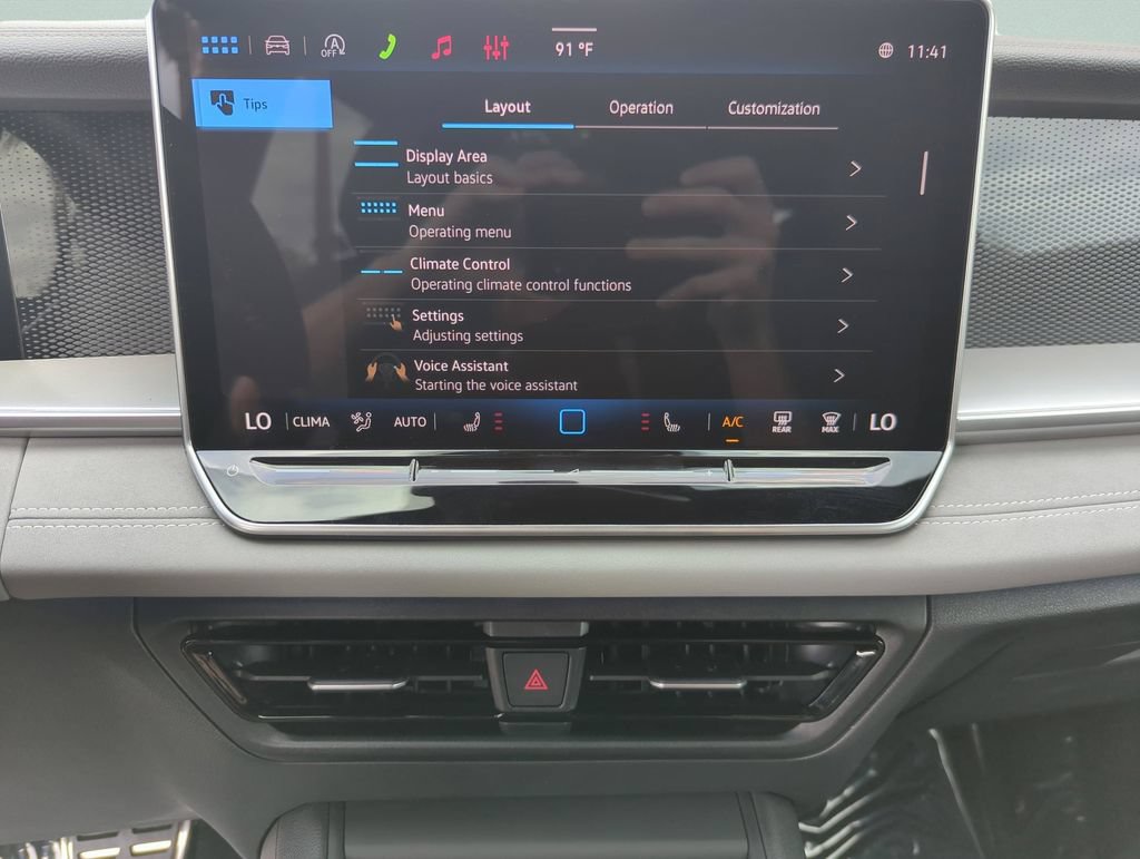 New 2026 Volkswagen Tiguan SE R-Line FWD image 31