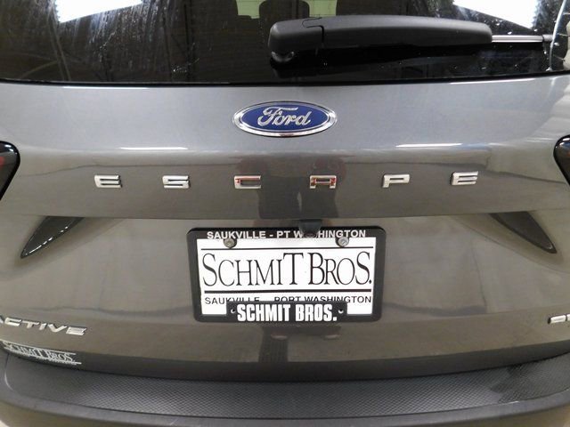 Used 2025 Ford Escape Active image 12