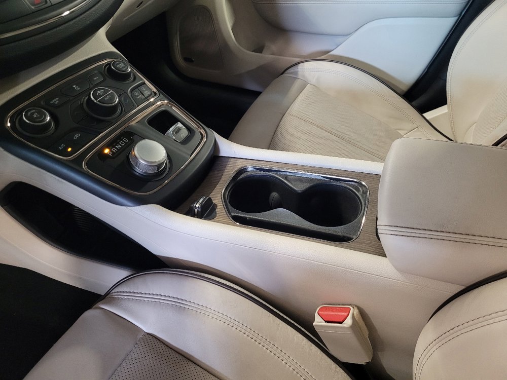 Used 2015 Chrysler 200 C w/ Navigation & Sound Group I FWD image 26