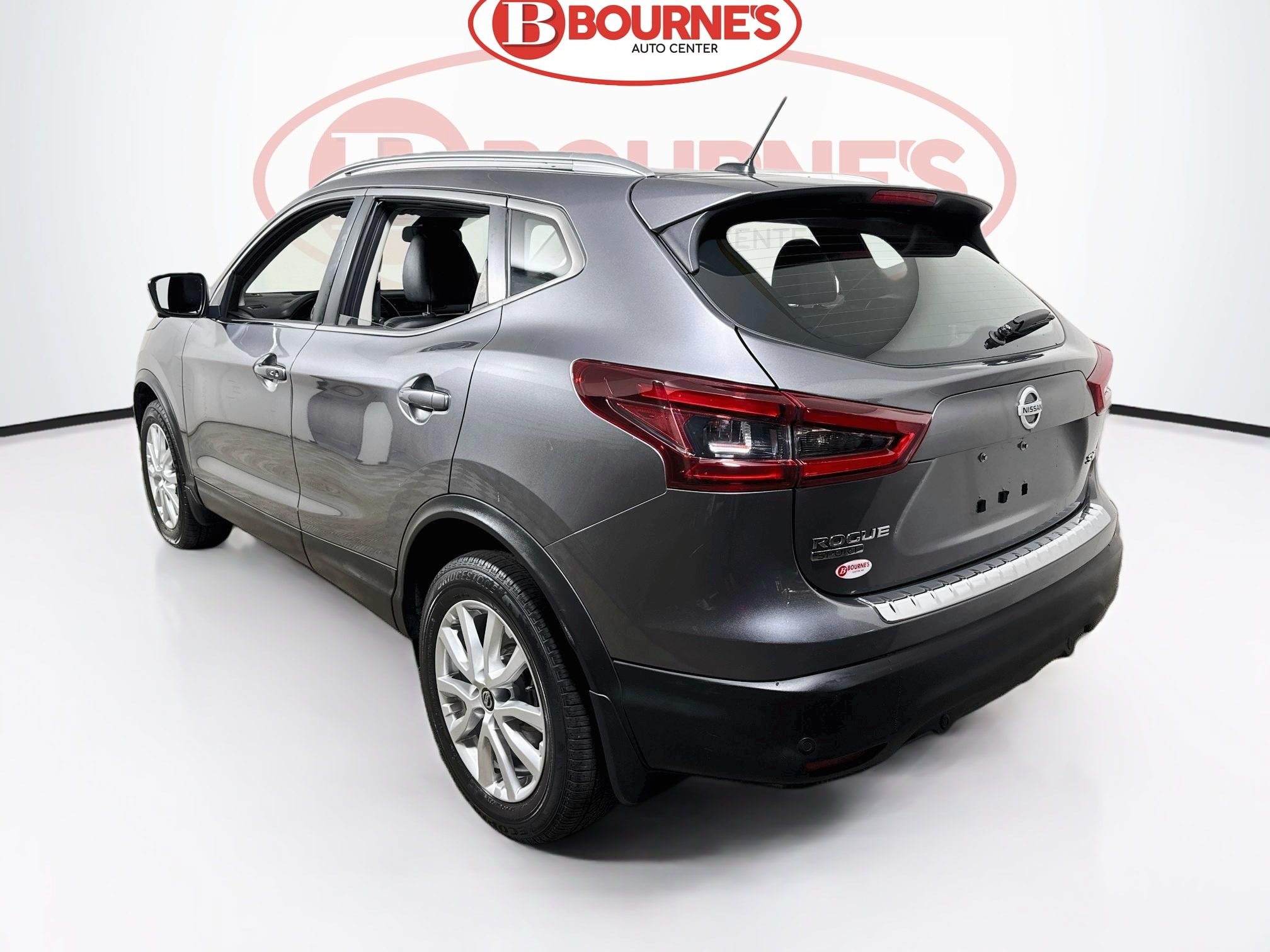 Used 2020 Nissan Rogue Sport SV w/ Technology Package AWD/4WD image 8