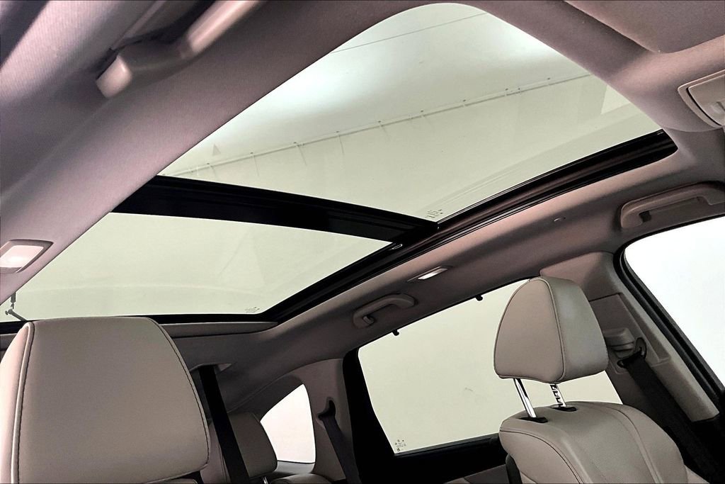 Certified 2022 Acura MDX SH-AWD w/ Technology Package image 21