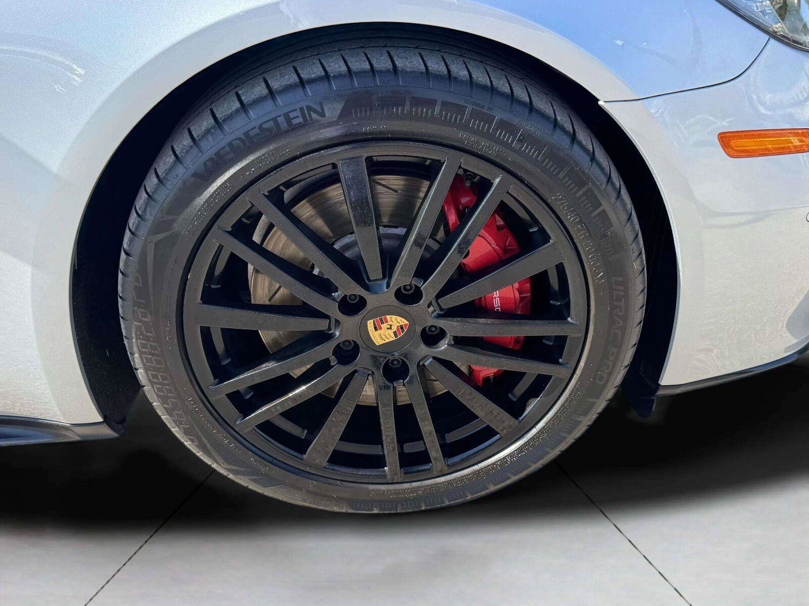 Used 2020 Porsche Panamera GTS AWD/4WD image 57