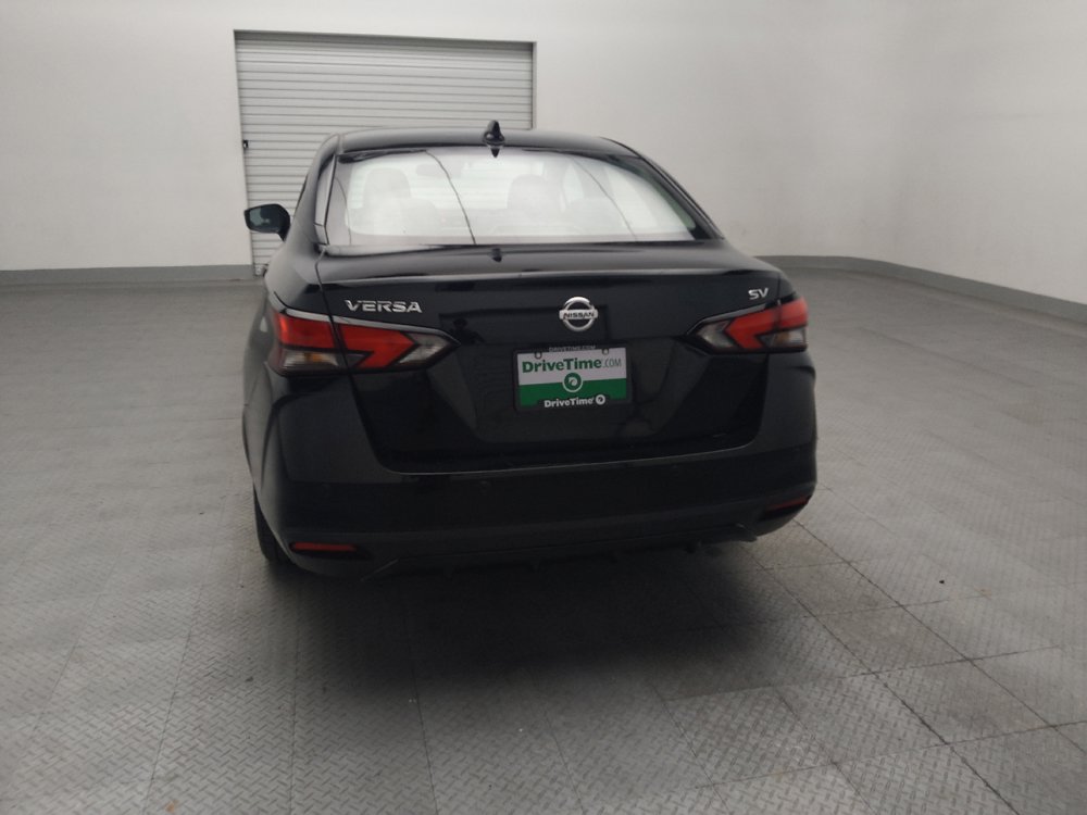 Used 2021 Nissan Versa SV FWD image 6
