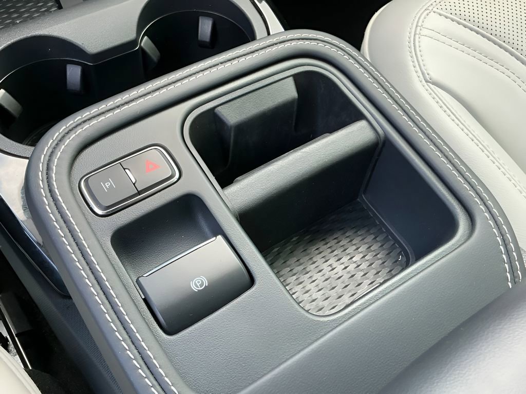 Certified 2025 Ford Mustang Mach-E Premium image 35