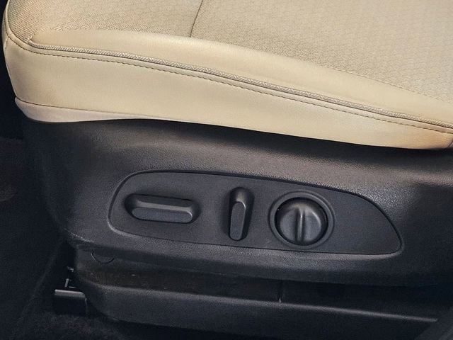 Certified 2023 Buick Encore GX Select FWD image 22