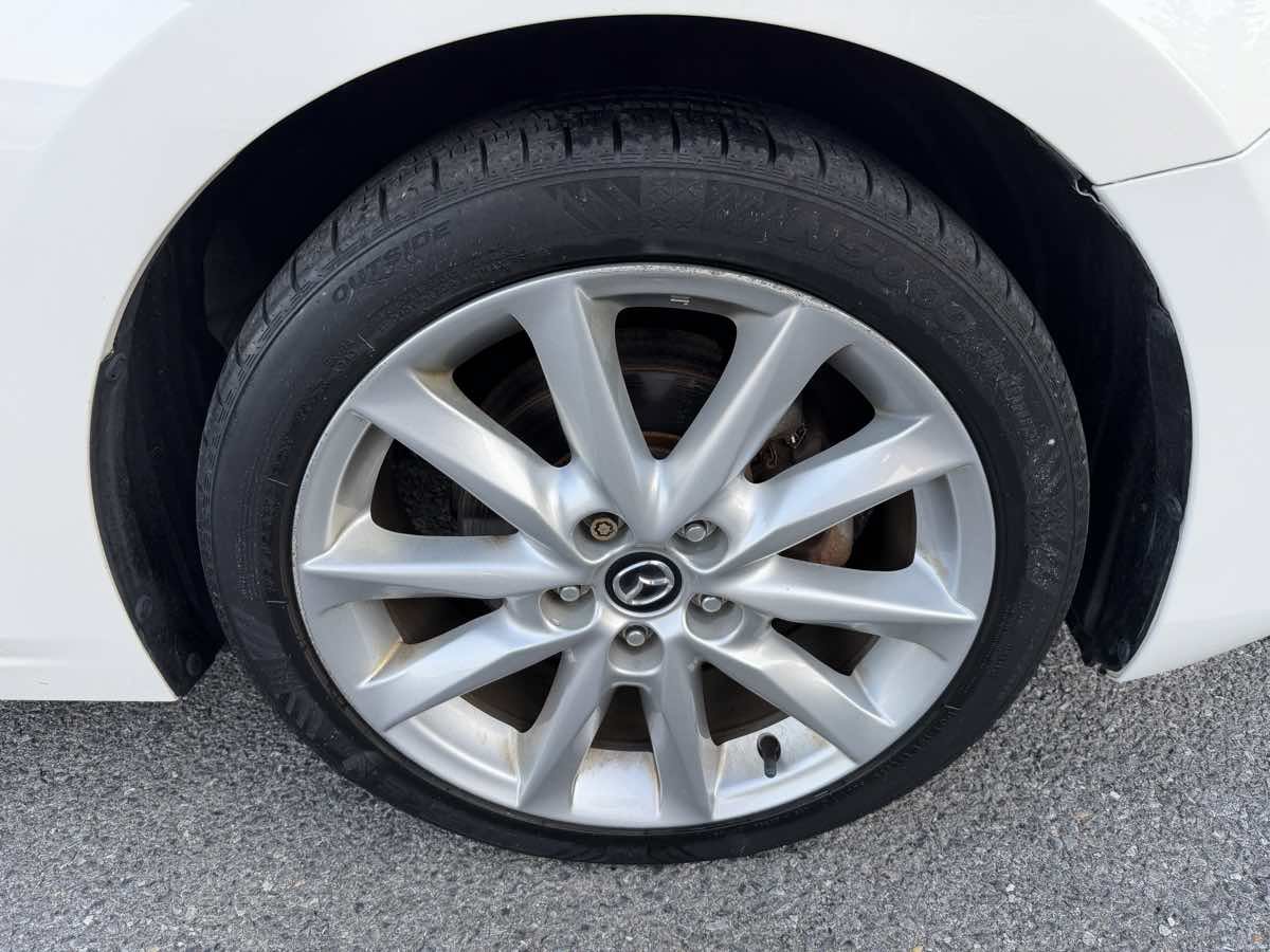 Used 2017 MAZDA MAZDA3 Touring FWD image 24