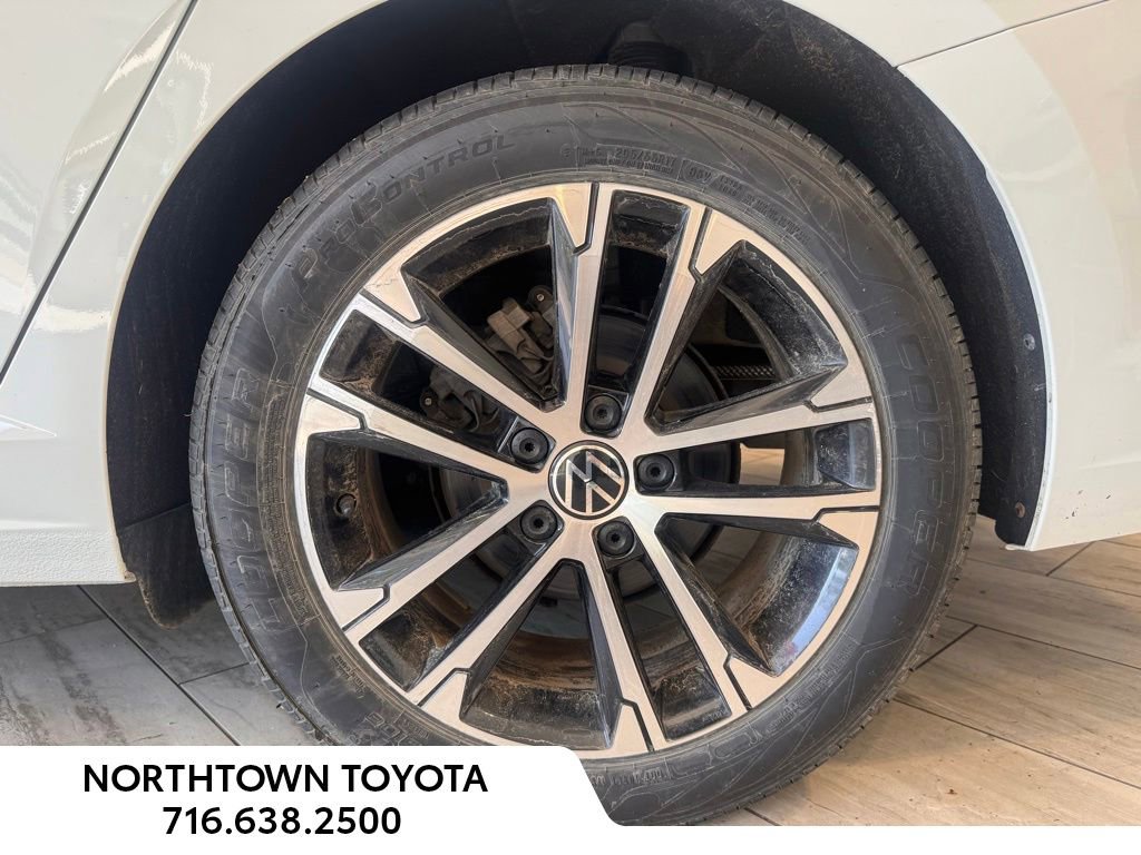 Used 2024 Volkswagen Jetta Sport FWD image 7