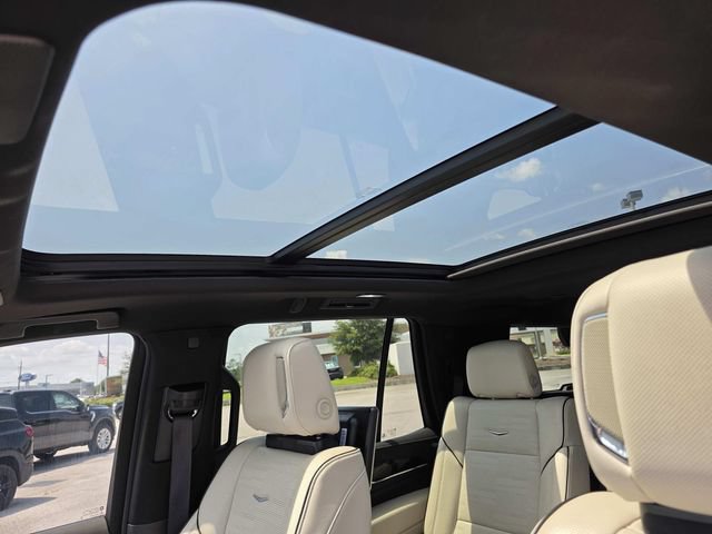 Used 2024 Cadillac Escalade Sport w/ Touring Package RWD image 10