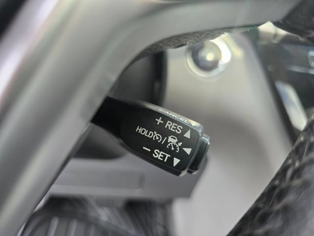 Used 2020 Toyota Sienna XLE w/ XLE Navigation Package AWD/4WD image 29
