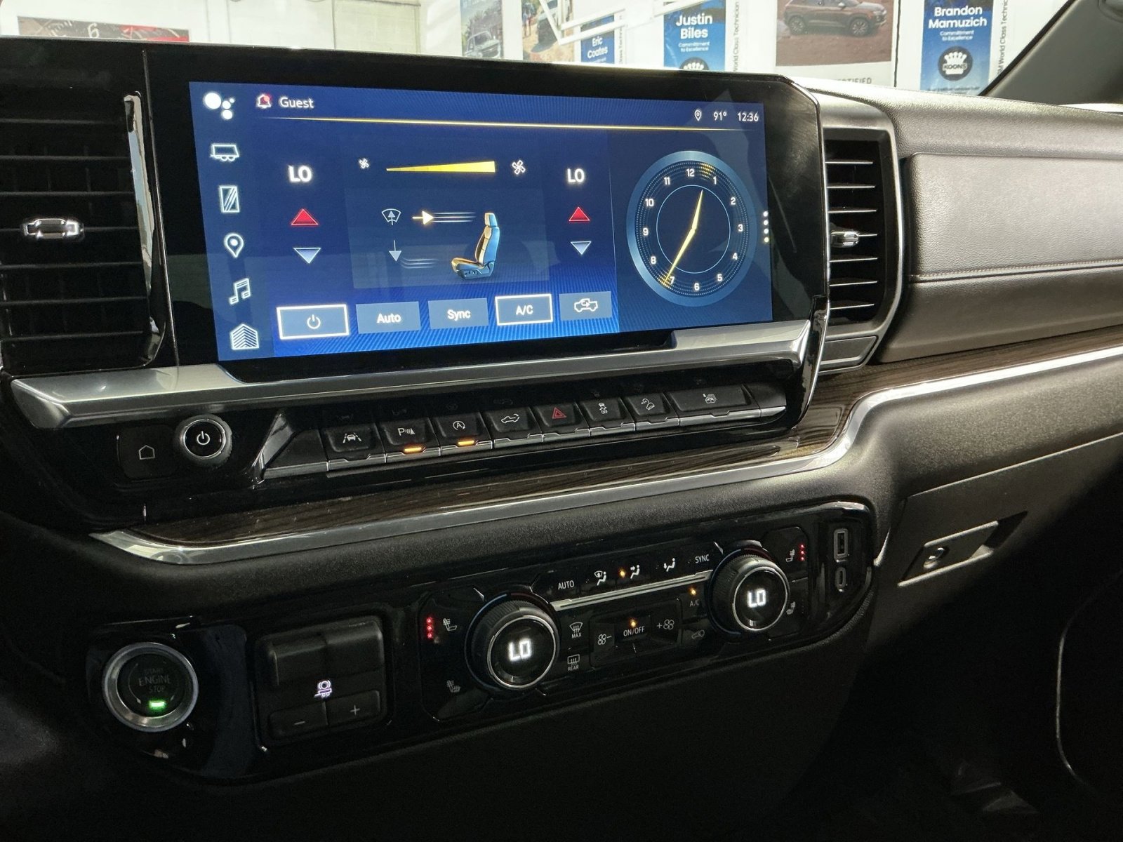Used 2024 Chevrolet Silverado 1500 LT AWD/4WD image 21