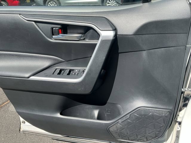 Used 2023 Toyota RAV4 SE w/ Weather & Moonroof Package AWD/4WD image 30
