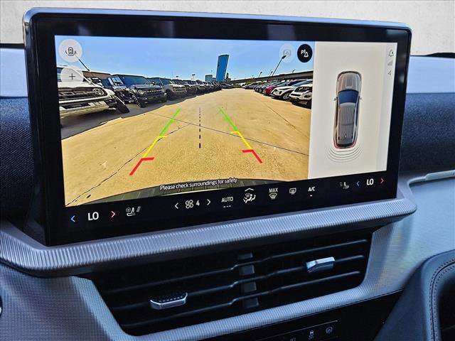 Used 2025 Ford Explorer Active w/ Active Comfort Package image 14