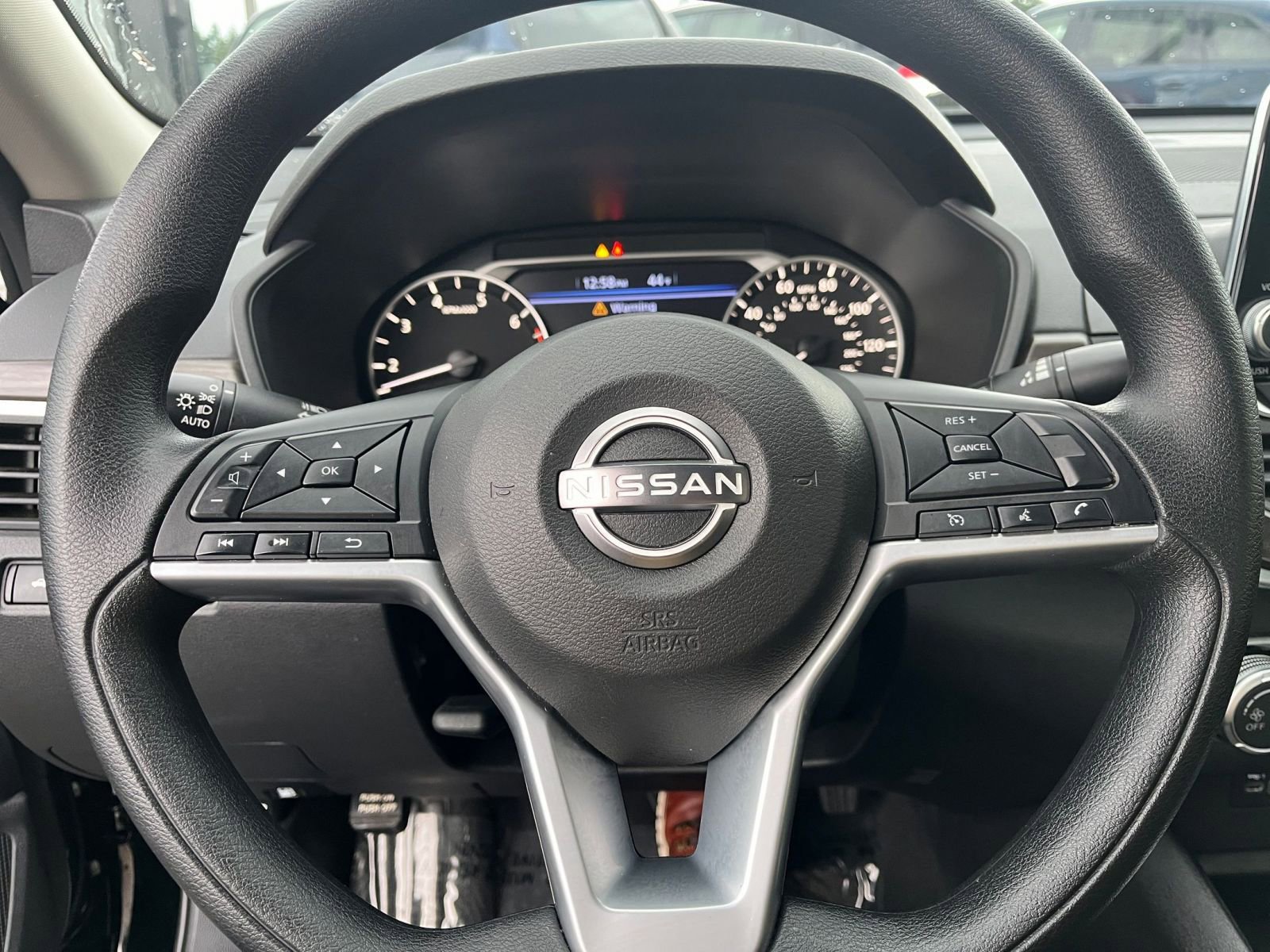 Used 2025 Nissan Altima 2.5 SV image 28