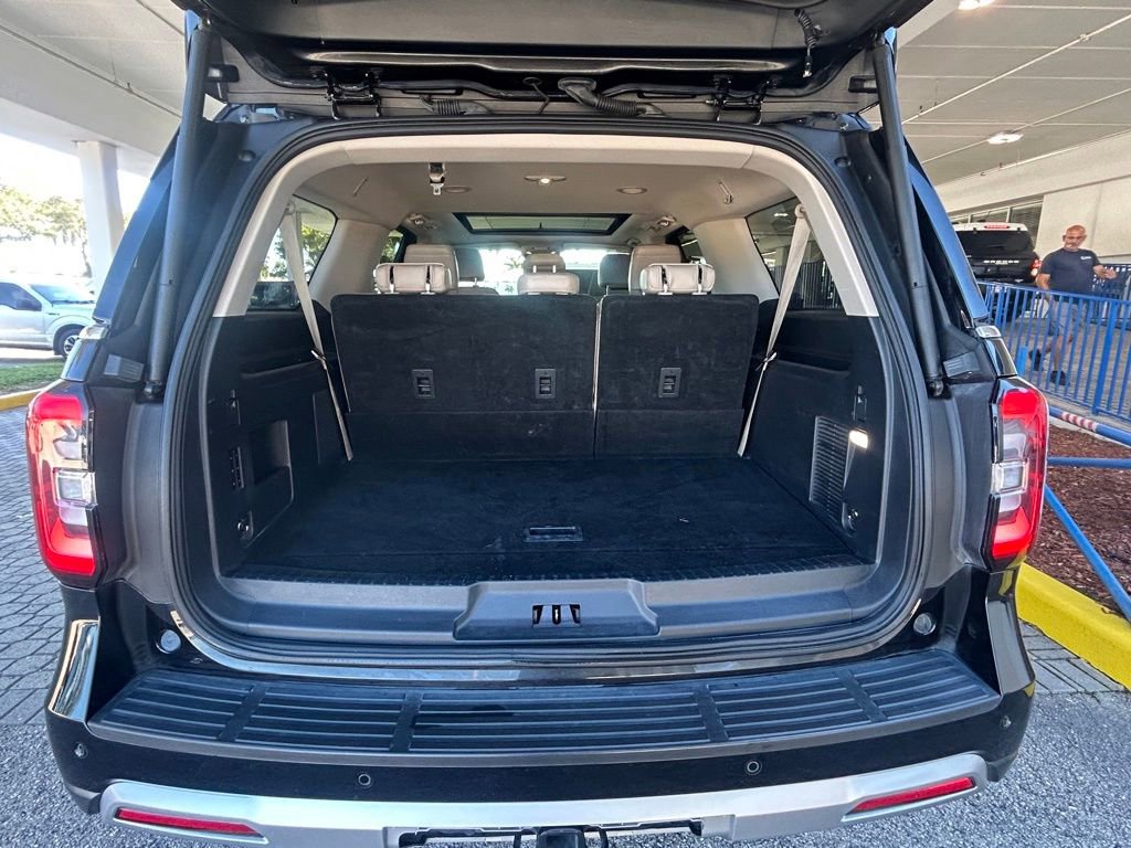 Used 2024 Ford Expedition Max Limited image 35