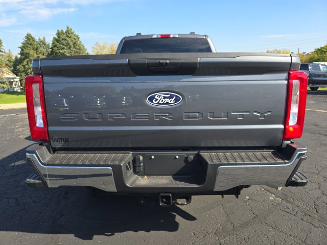 New 2027 Ford F250 XLT w/ Camper Package AWD/4WD image 6