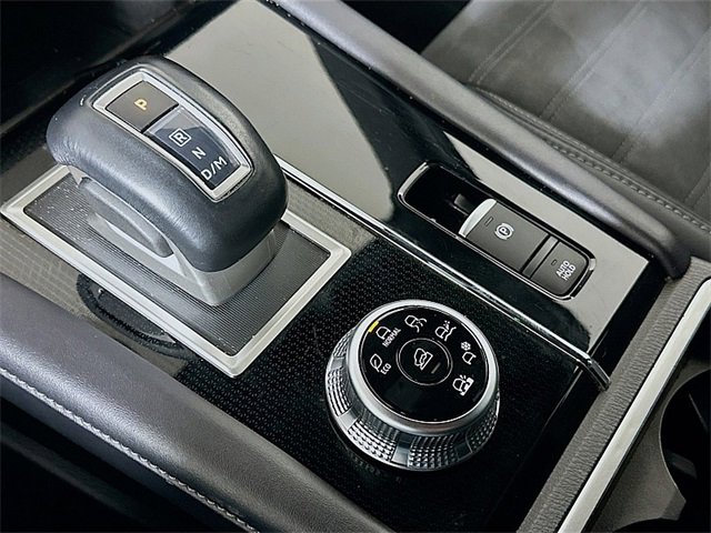 Used 2023 Mitsubishi Outlander SE image 17