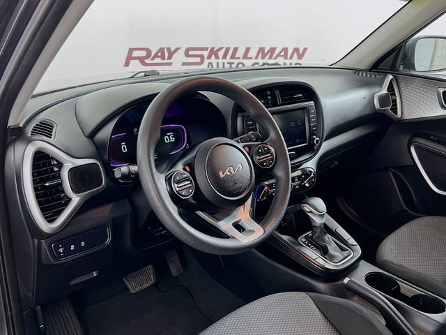 Used 2023 Kia Soul LX w/ Option Group 015 image 30