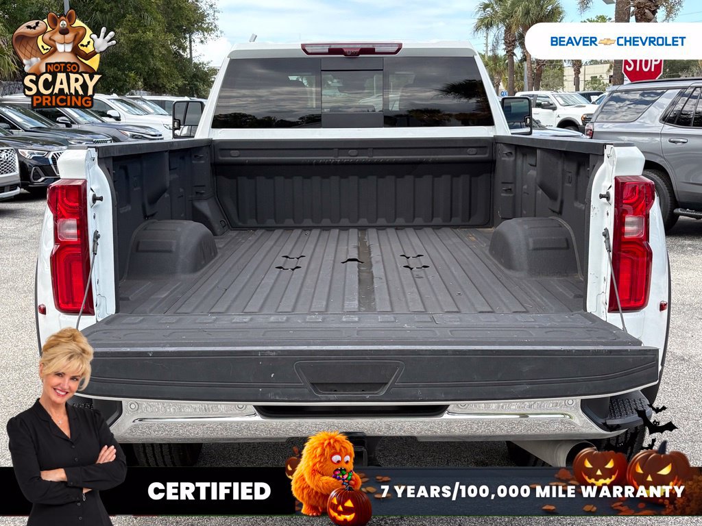 Used 2024 Chevrolet Silverado 3500 LTZ w/ LTZ Convenience Package AWD/4WD image 11