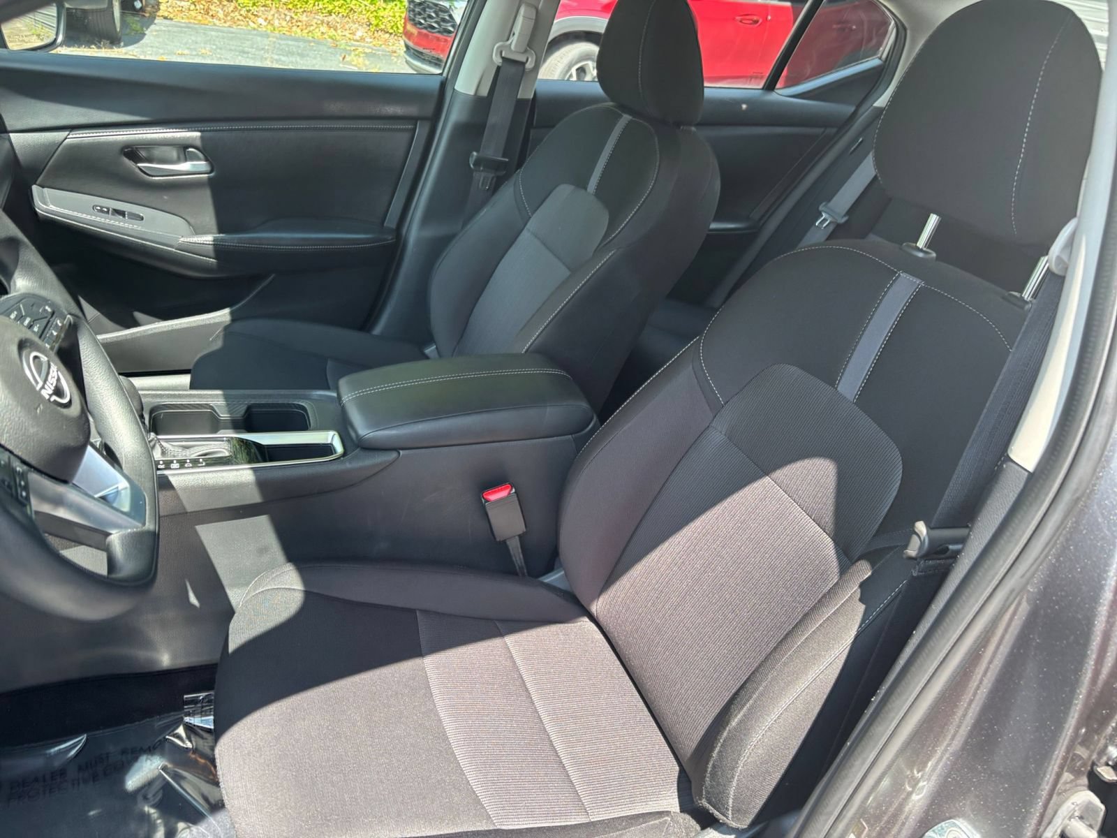 Used 2025 Nissan Sentra SV FWD image 22