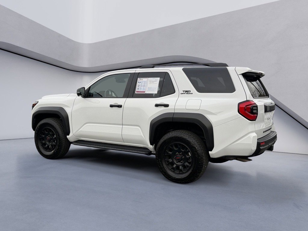 Used 2025 Toyota 4Runner TRD Off-Road Premium image 3
