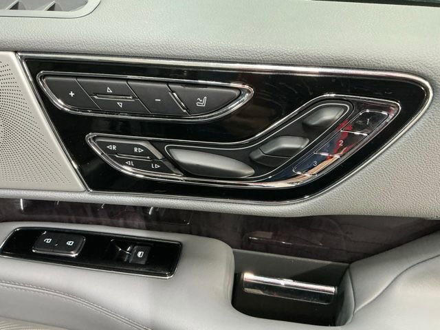 Used 2019 Lincoln Navigator Reserve w/ Cargo Package image 21