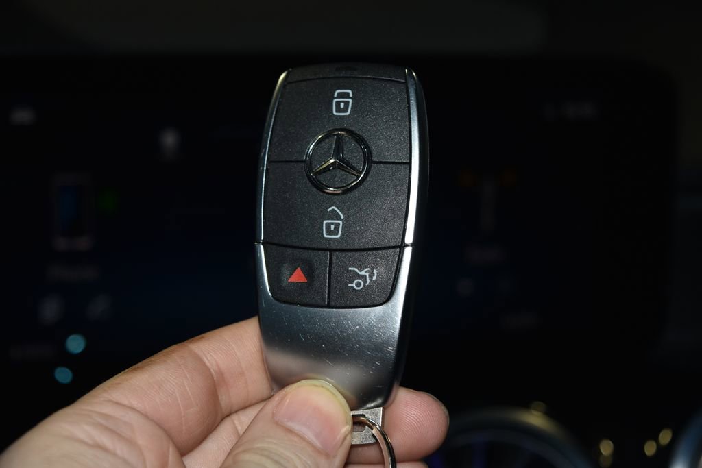 Certified 2025 Mercedes-Benz GLB 250 GLB 250 image 16