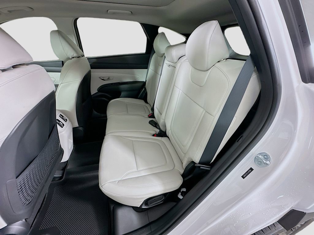 New 2026 Hyundai Tucson Limited image 17