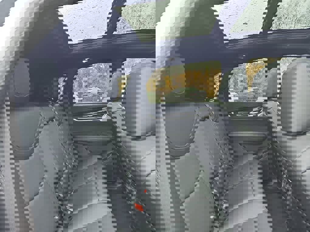 Used 2024 Cadillac XT5 Premium Luxury image 25