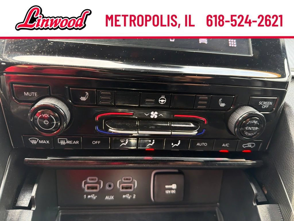 Used 2024 Jeep Grand Cherokee L Laredo AWD/4WD image 26