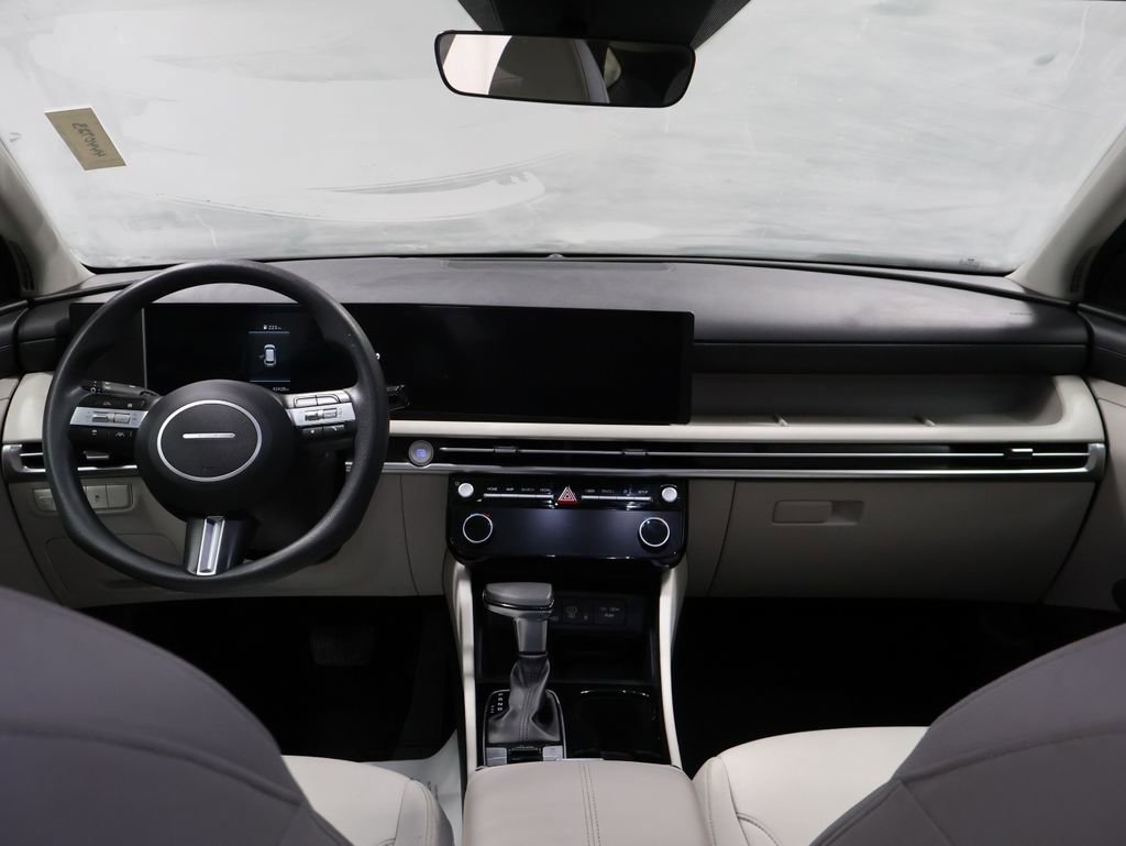 Used 2025 Hyundai Tucson SEL image 16