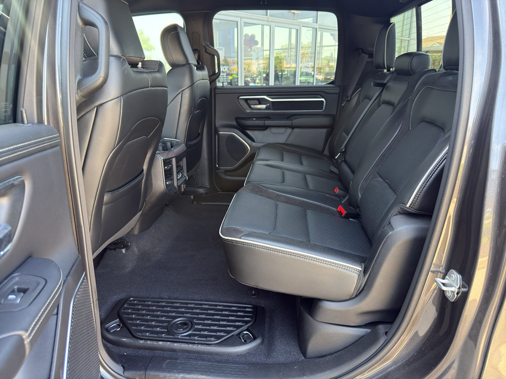 Used 2026 RAM 1500 Laramie AWD/4WD image 31