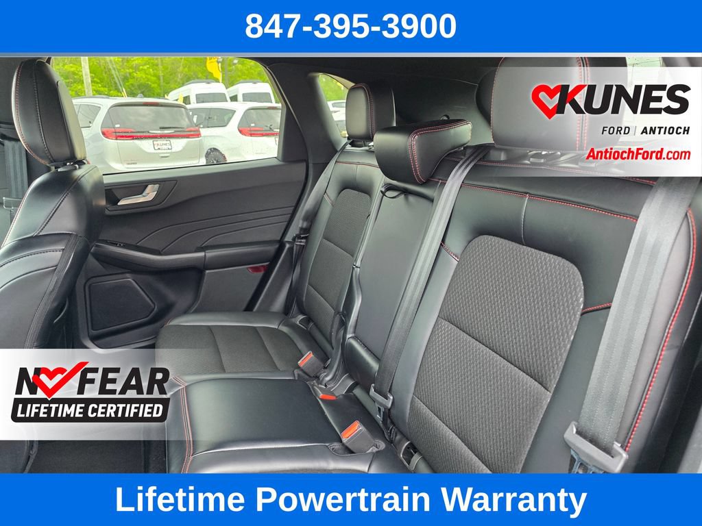 Certified 2025 Ford Escape ST-Line AWD/4WD image 19