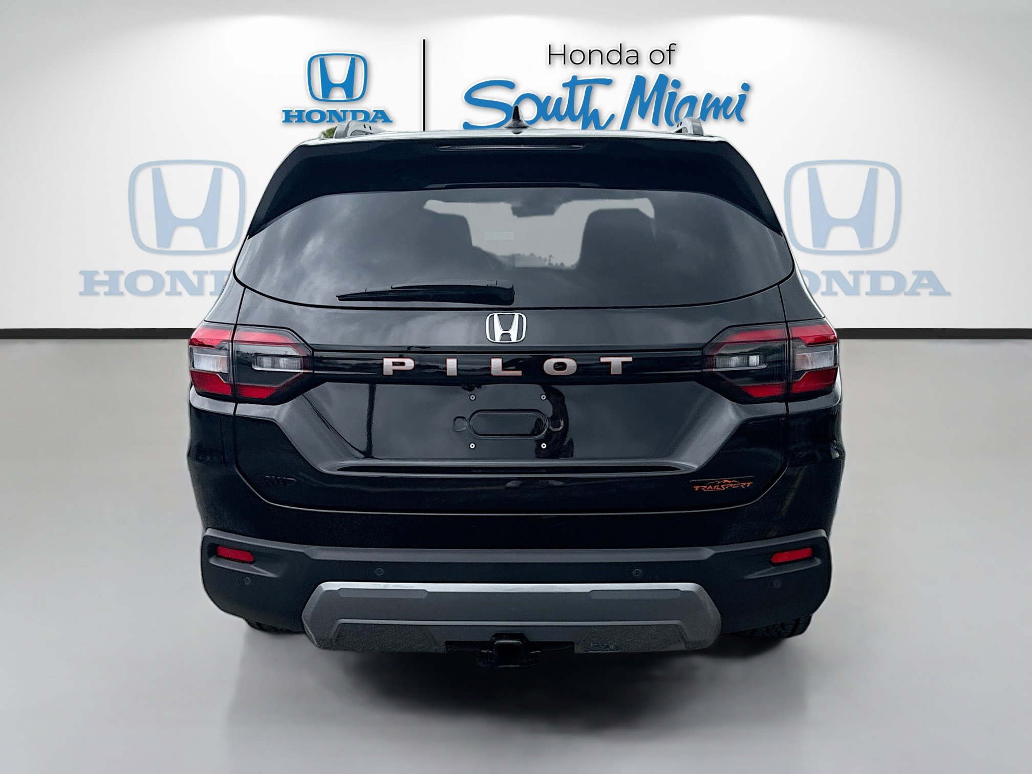 New 2026 Honda Pilot TrailSport image 6