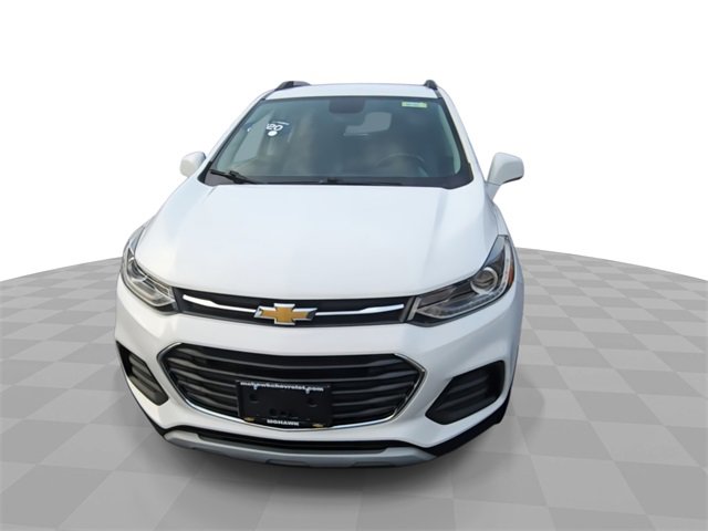 Used 2020 Chevrolet Trax LT w/ LT Convenience Package image 3