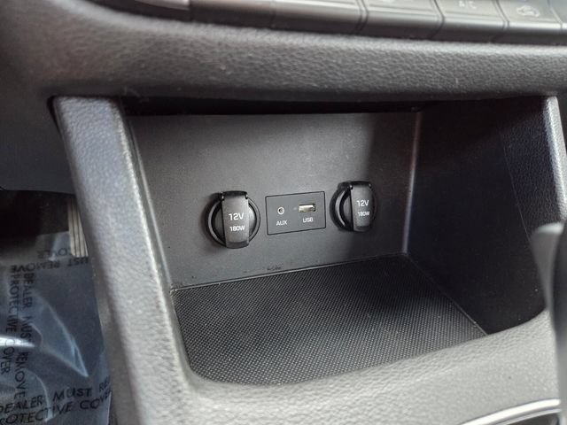 Used 2018 Hyundai Elantra GT FWD image 26