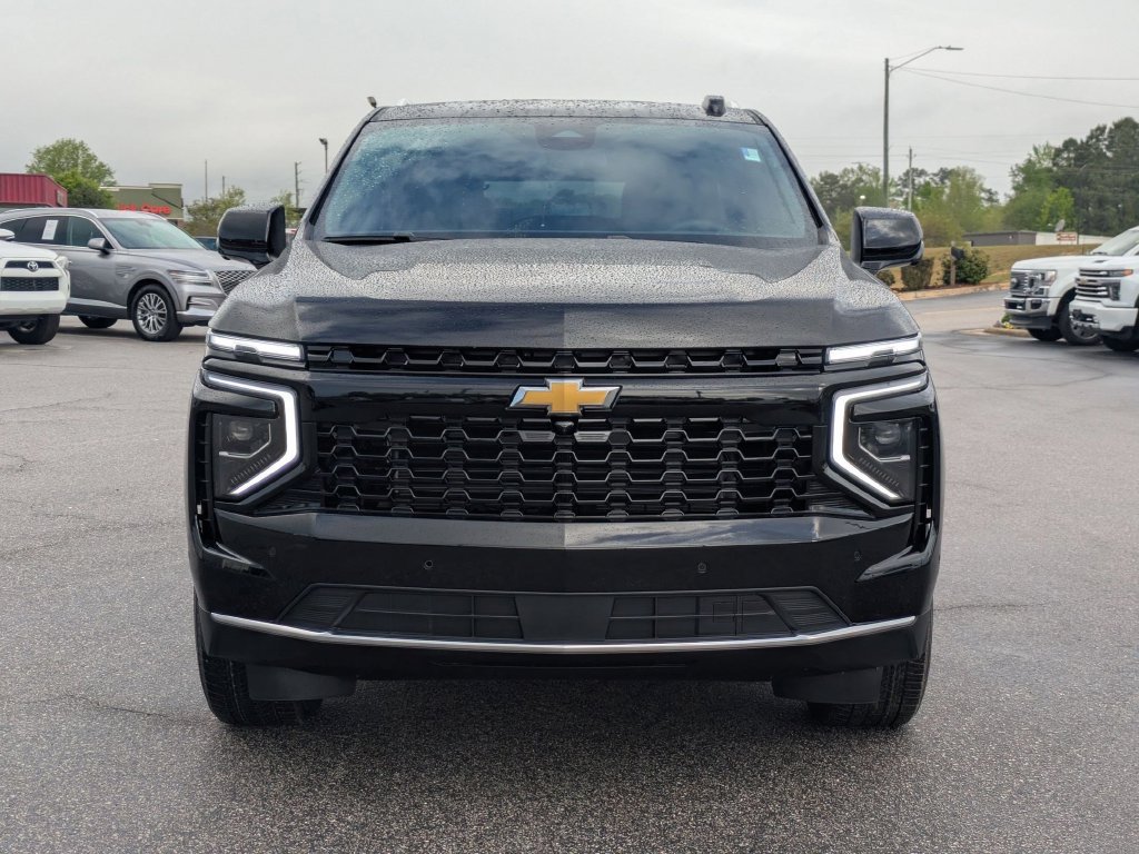 New 2026 Chevrolet Suburban LS w/ LS Custom Edition AWD/4WD image 7