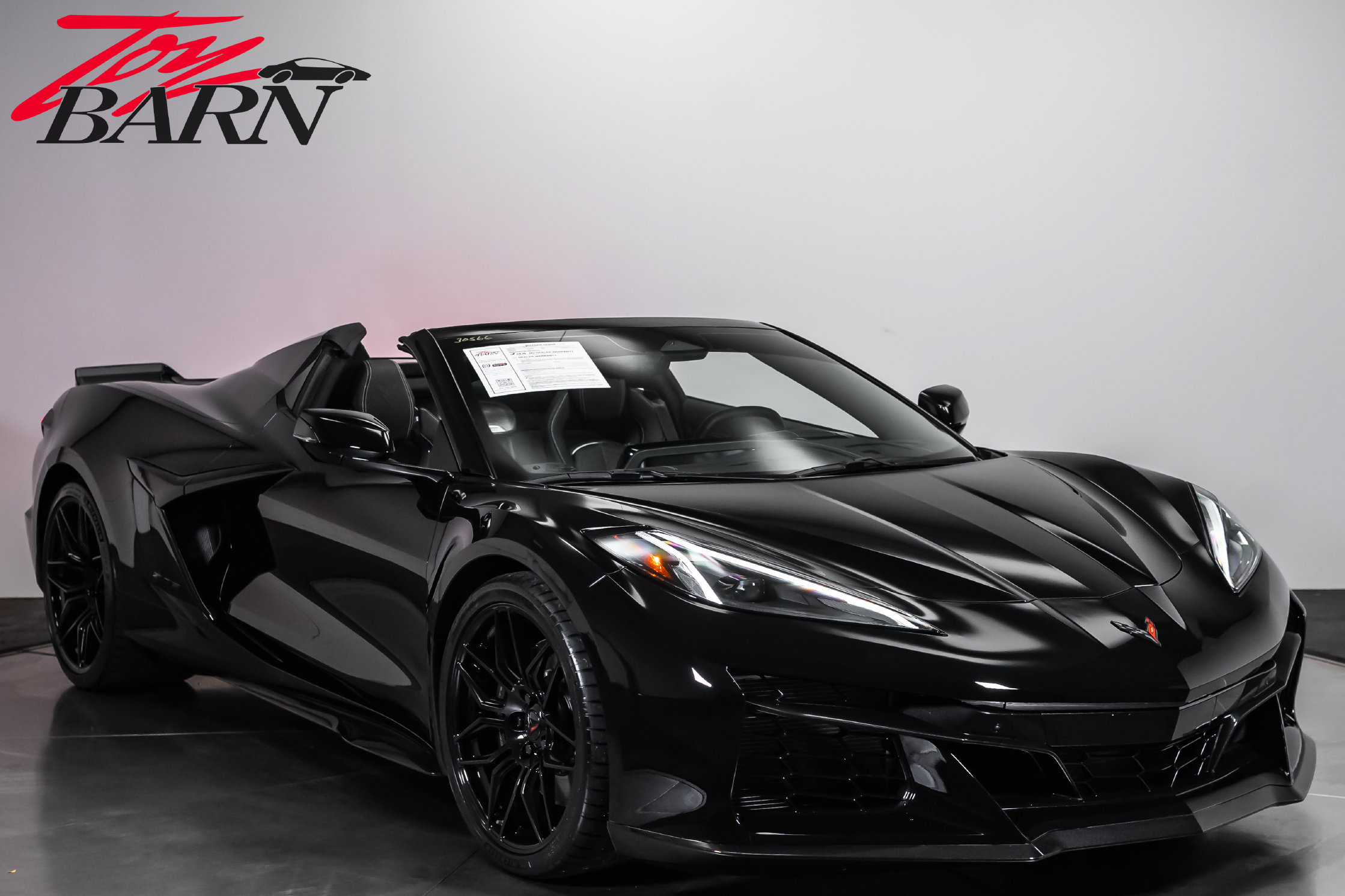 Used 2026 Chevrolet Corvette Z06 w/ Stealth Interior Trim Package RWD image 7
