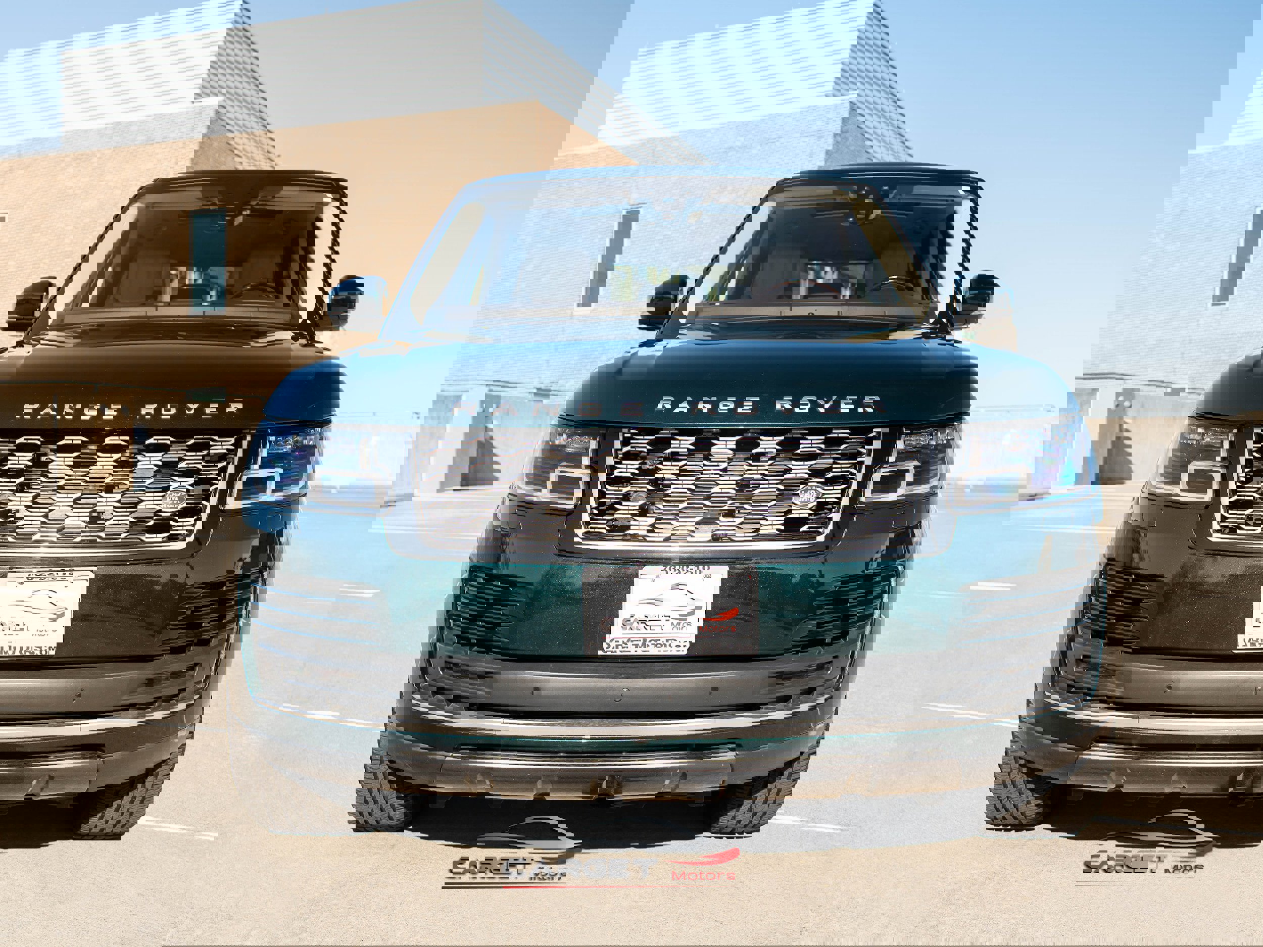 Used 2020 Land Rover Range Rover HSE image 2