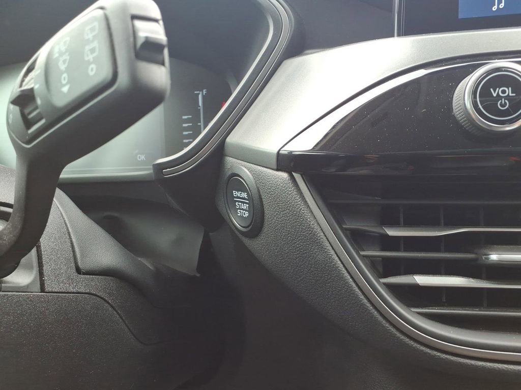 Used 2024 Ford Escape Active AWD/4WD image 23