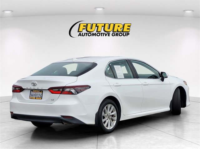 Used 2023 Toyota Camry LE image 4